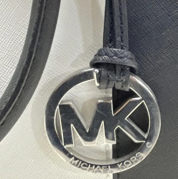 Michael Kors Black and White Women's Bag - Picture 8 of 11